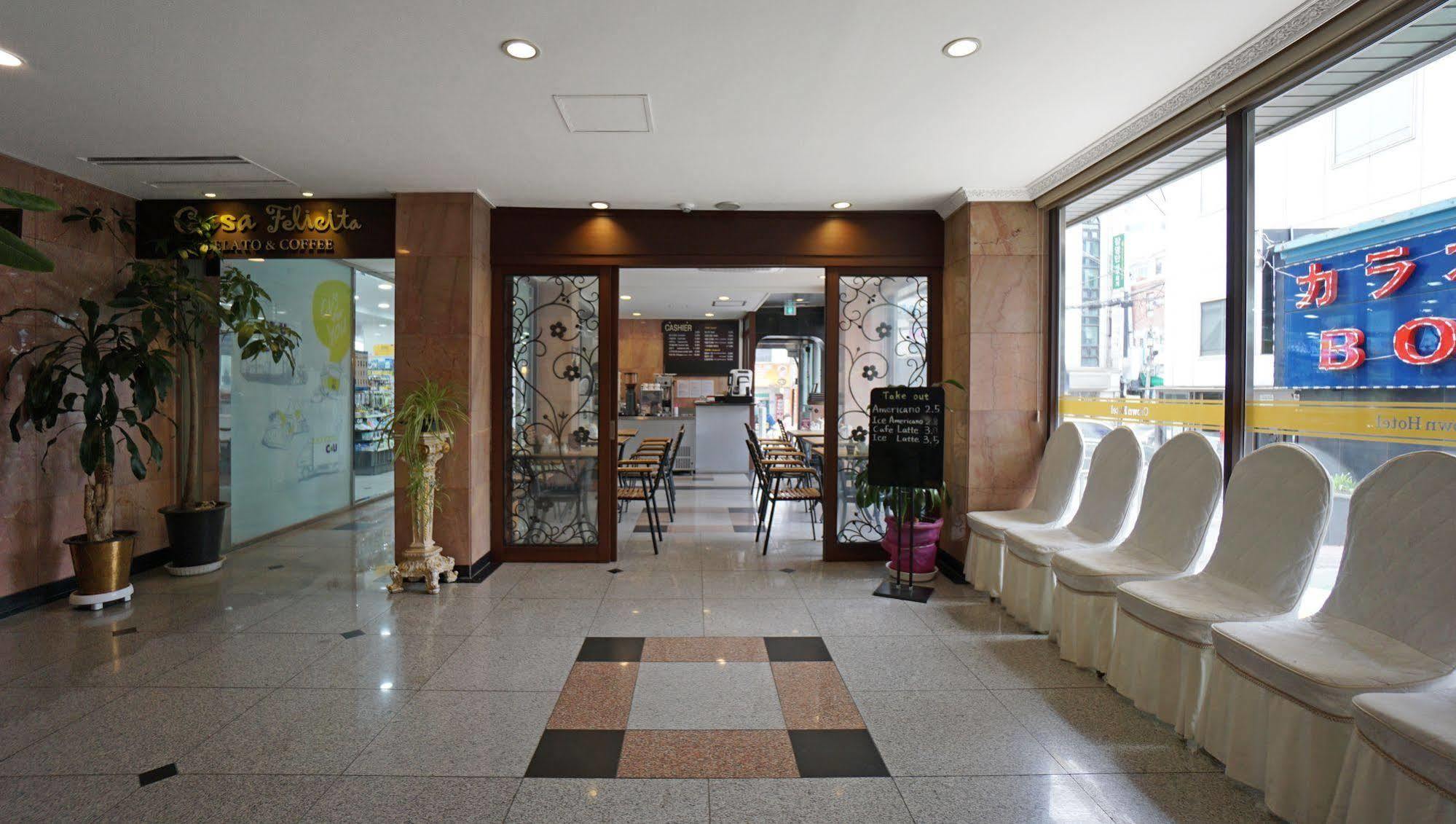 Insadong Crown Hotel Seoul Exterior photo